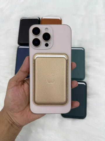 LEATHER MAGSAFE IPHONE WALLET
